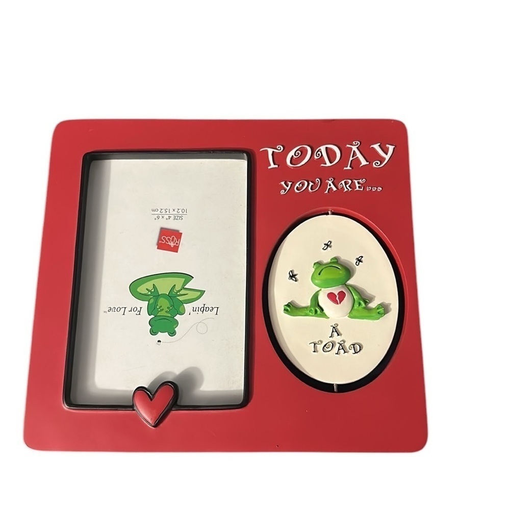Two Picture frames - Picture 3 of 4